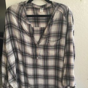 Old navy pullover flannel
